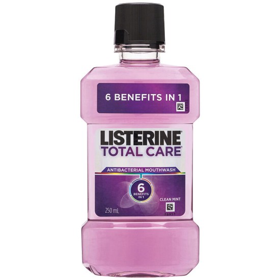 Listerine Total Care Clean Mint Antibacterial Mouthwash 250ml