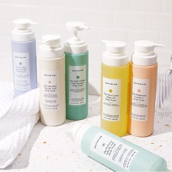 Naturium The Smoother Glycolic Acid Exfoliating Body Wash 500ml