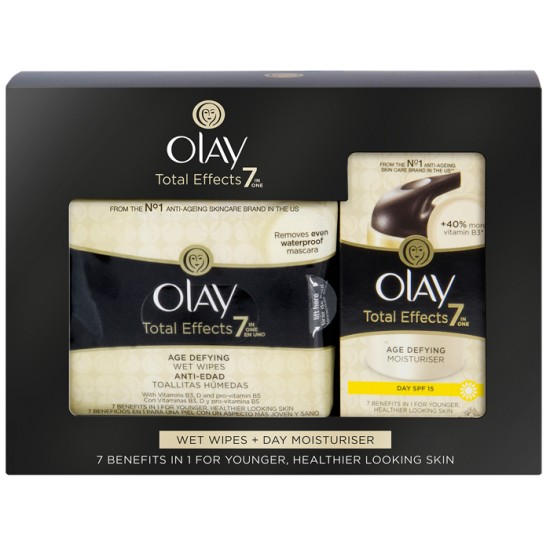 Olay Total Effects 7 In 1 Age Defying  Day Moisturizer And Wet Wipes Gift Set